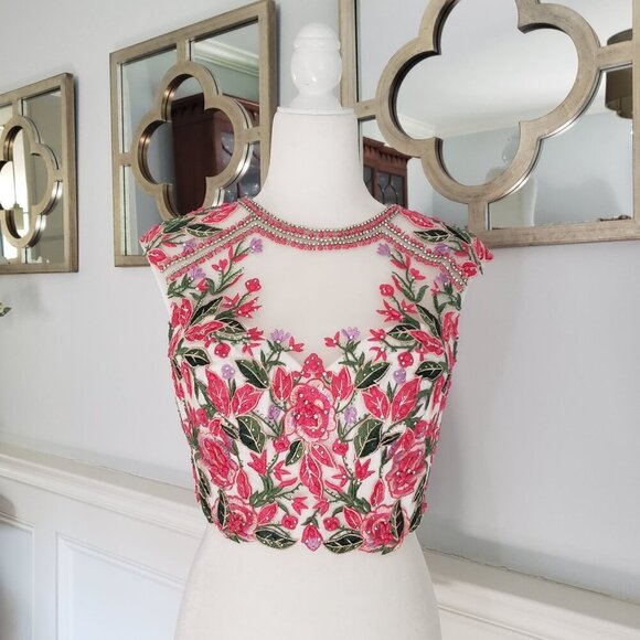 NEW Ellie Wilde Sheer Beaded Embroidered Sparkly Floral Sleeveless Crop Top SM - Picture 12 of 12
